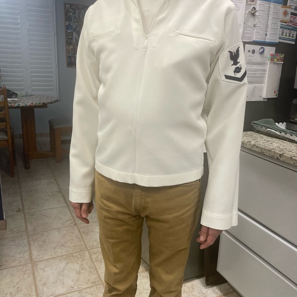 White navy shirt size 38 long and pants. - Picture 7 of 12